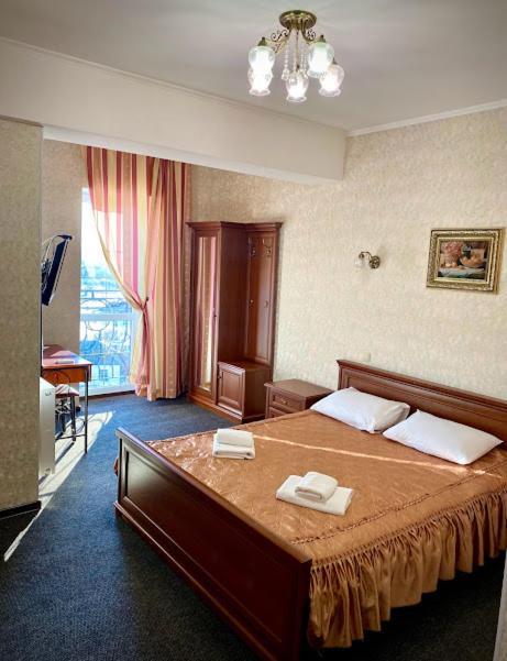 Golden Lion Hotel Boryspilʼ Екстериор снимка