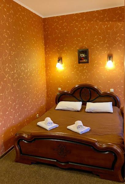 Golden Lion Hotel Boryspilʼ Екстериор снимка